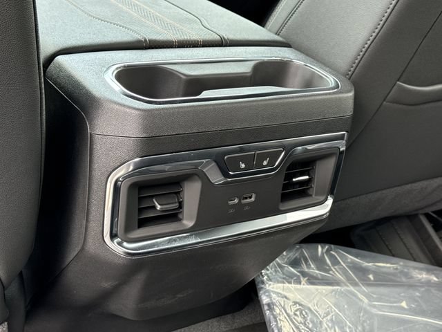 New 2026 Chevrolet Silverado 2500 High Country w/ High Country Premium Package AWD/4WD image 16