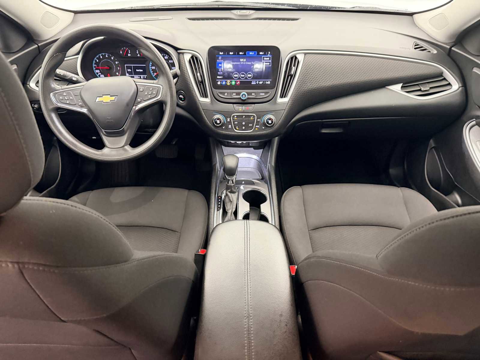 Used 2023 Chevrolet Malibu LT image 15