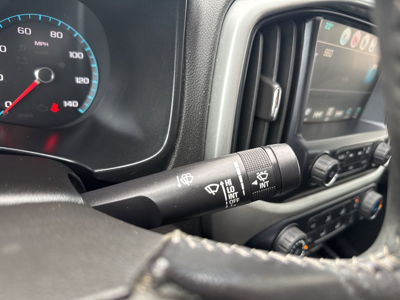 Used 2017 Chevrolet Colorado LT w/ LT Convenience Package image 34