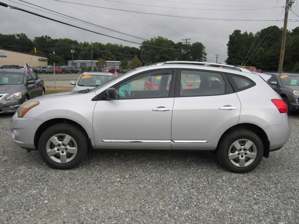 Used 2014 Nissan Rogue S w/ Convenience Package image 3