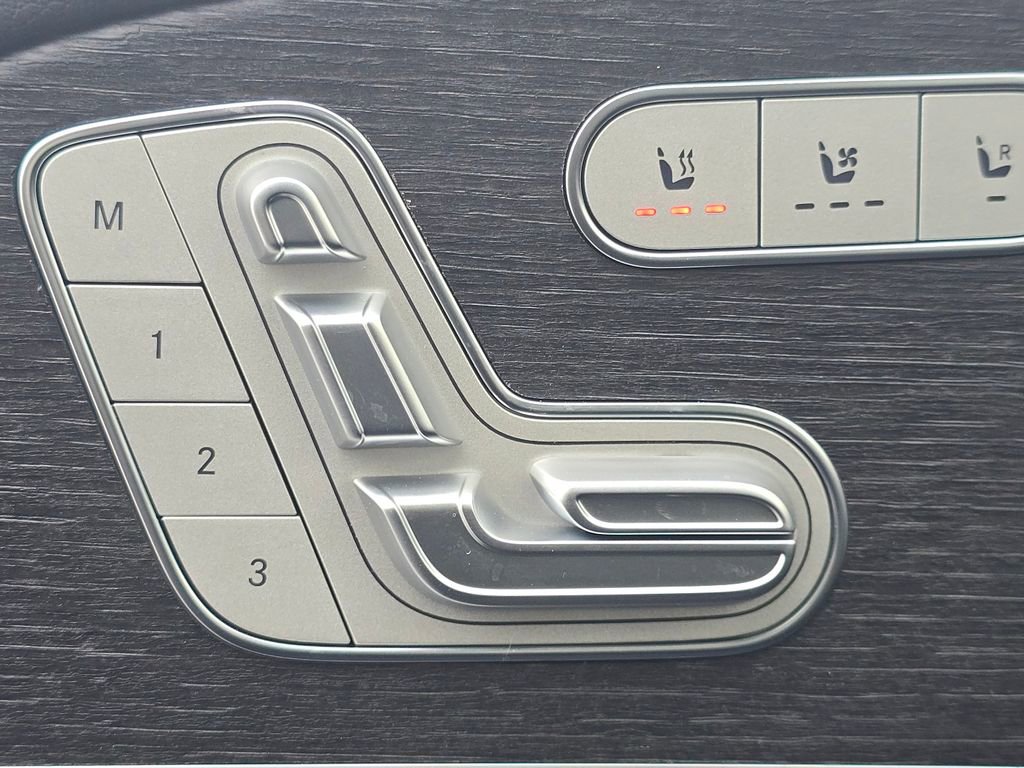 New 2026 Mercedes-Benz GLE 450 4MATIC Coupe image 6