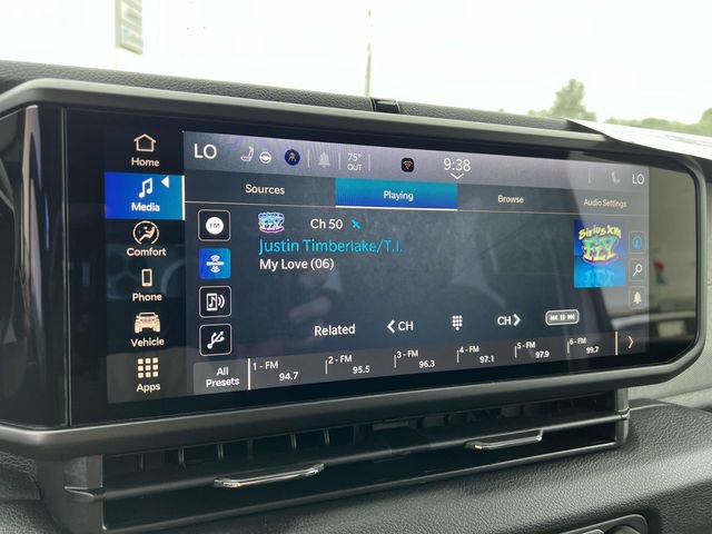 New 2025 Jeep Gladiator Sport image 20