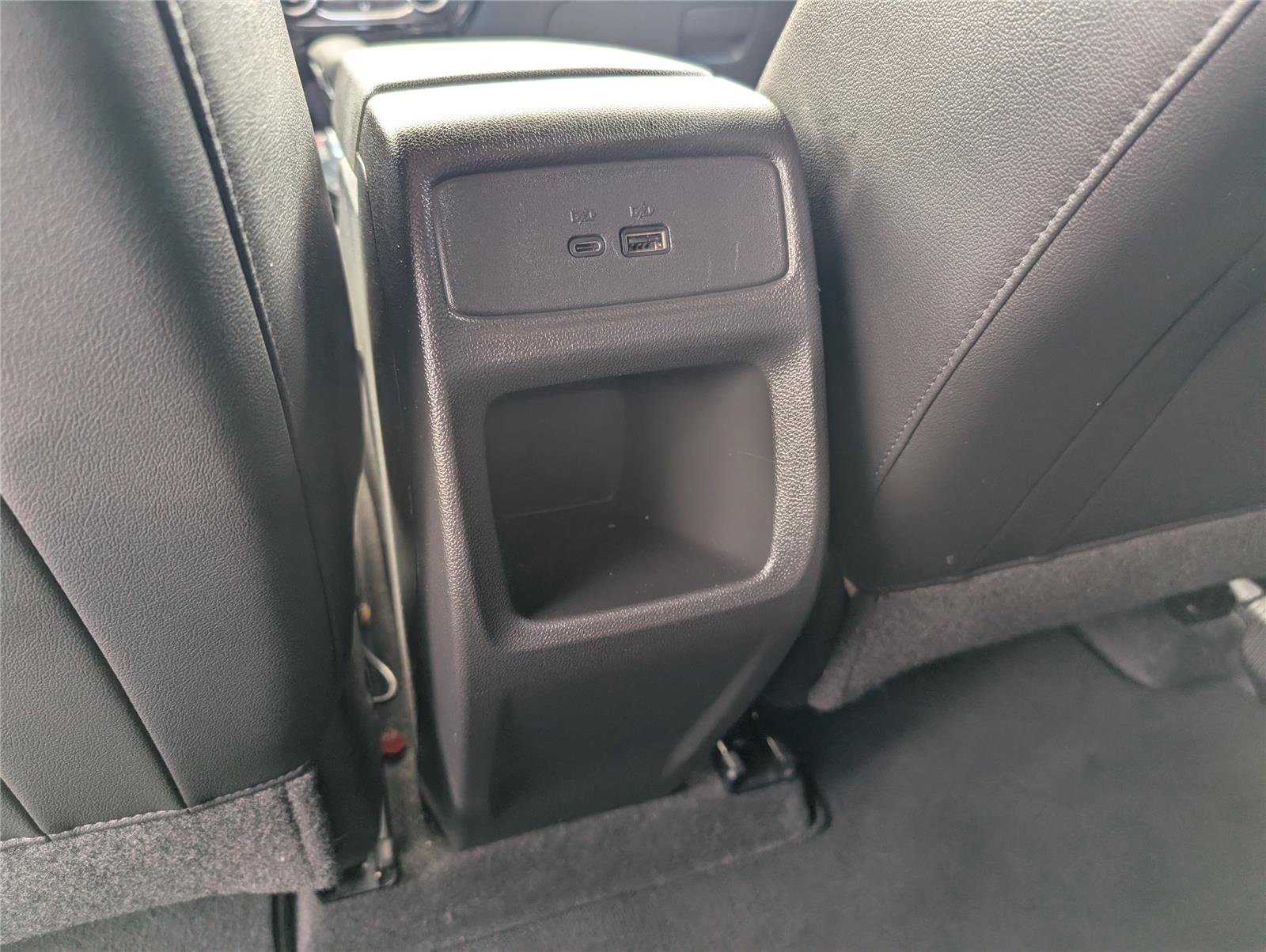 Used 2025 Chevrolet Trax LT image 28
