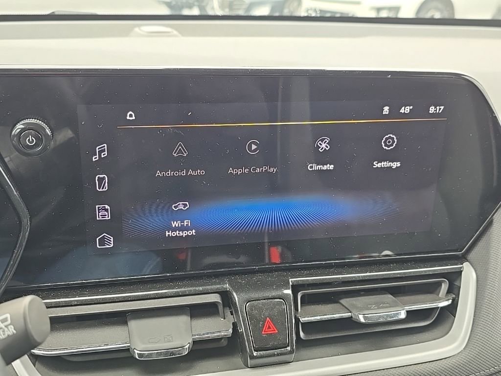 Used 2025 Chevrolet TrailBlazer LT w/ Convenience Package image 31