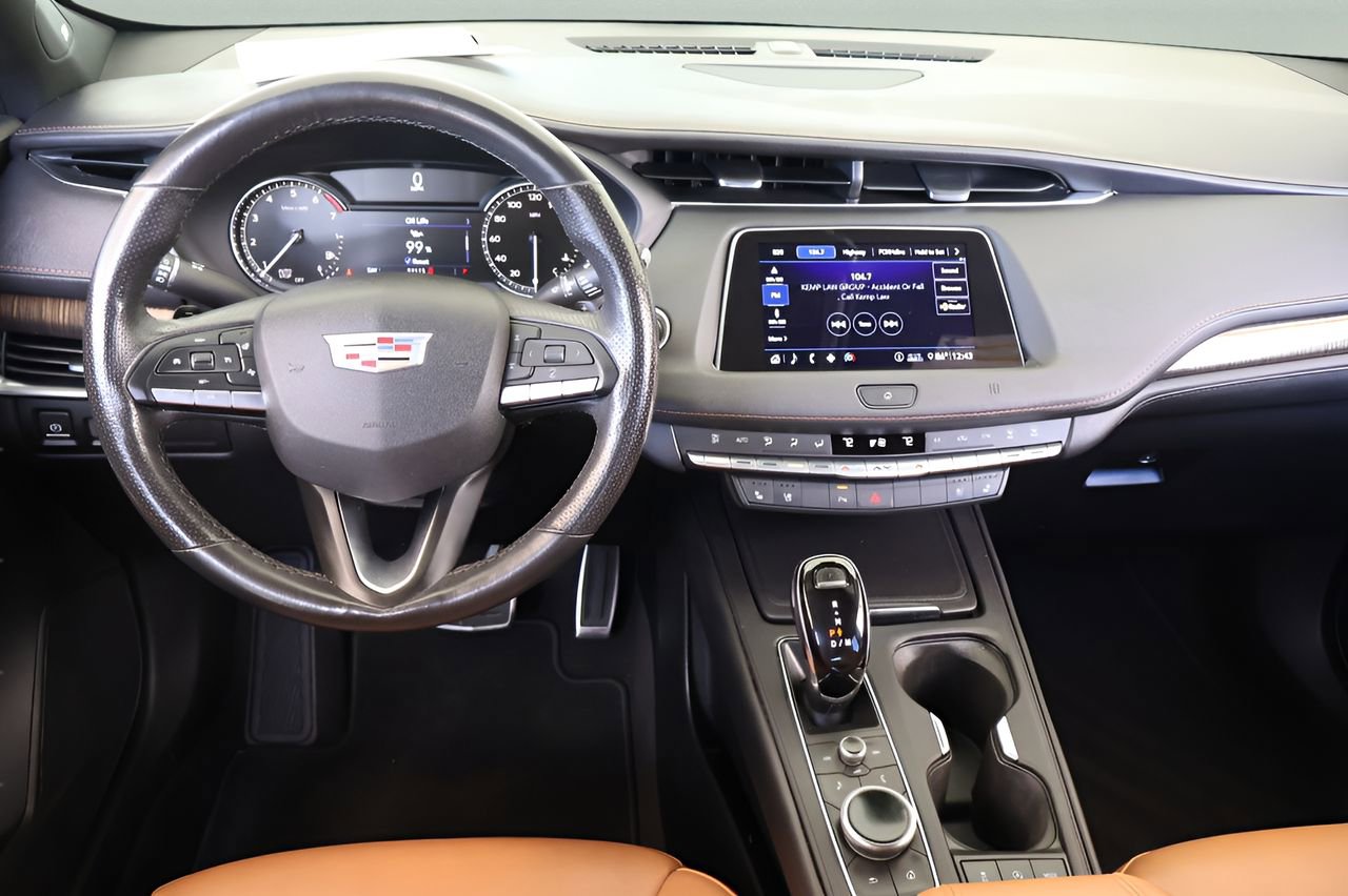 Used 2020 Cadillac XT4 Sport image 15