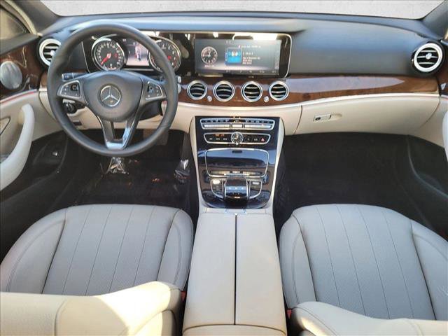 Used 2017 Mercedes-Benz E 300 image 19