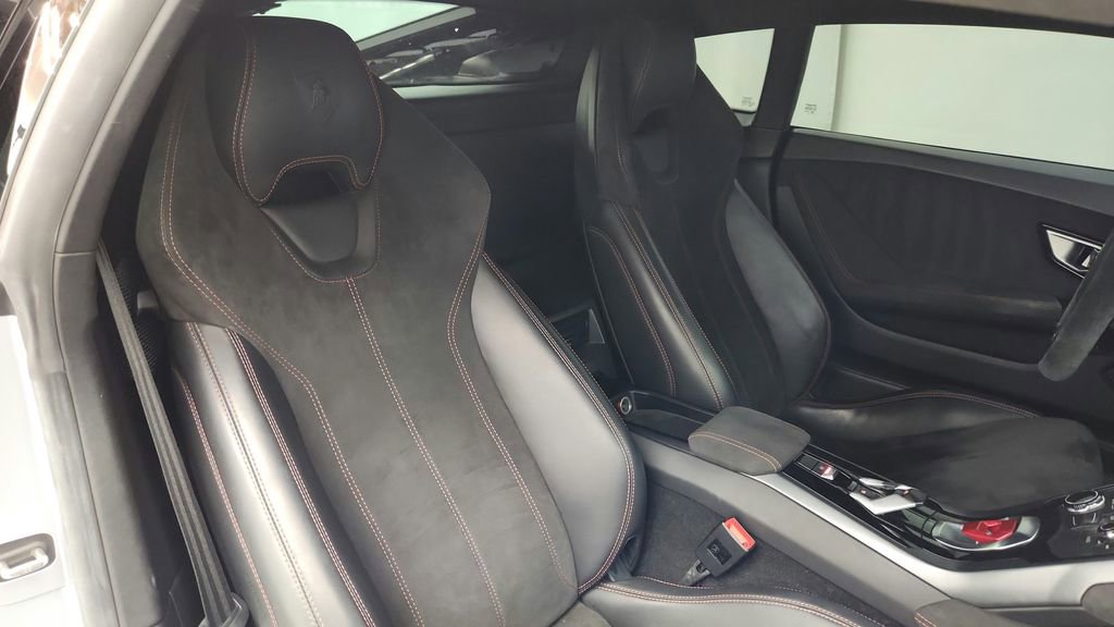 Used 2018 Lamborghini Huracan LP 580-2 image 28