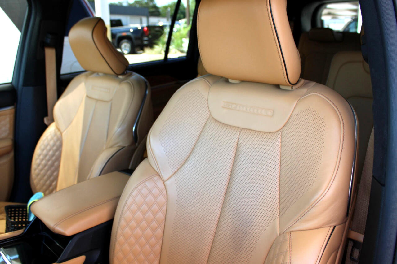 Used 2021 Jeep Grand Cherokee L Summit image 16