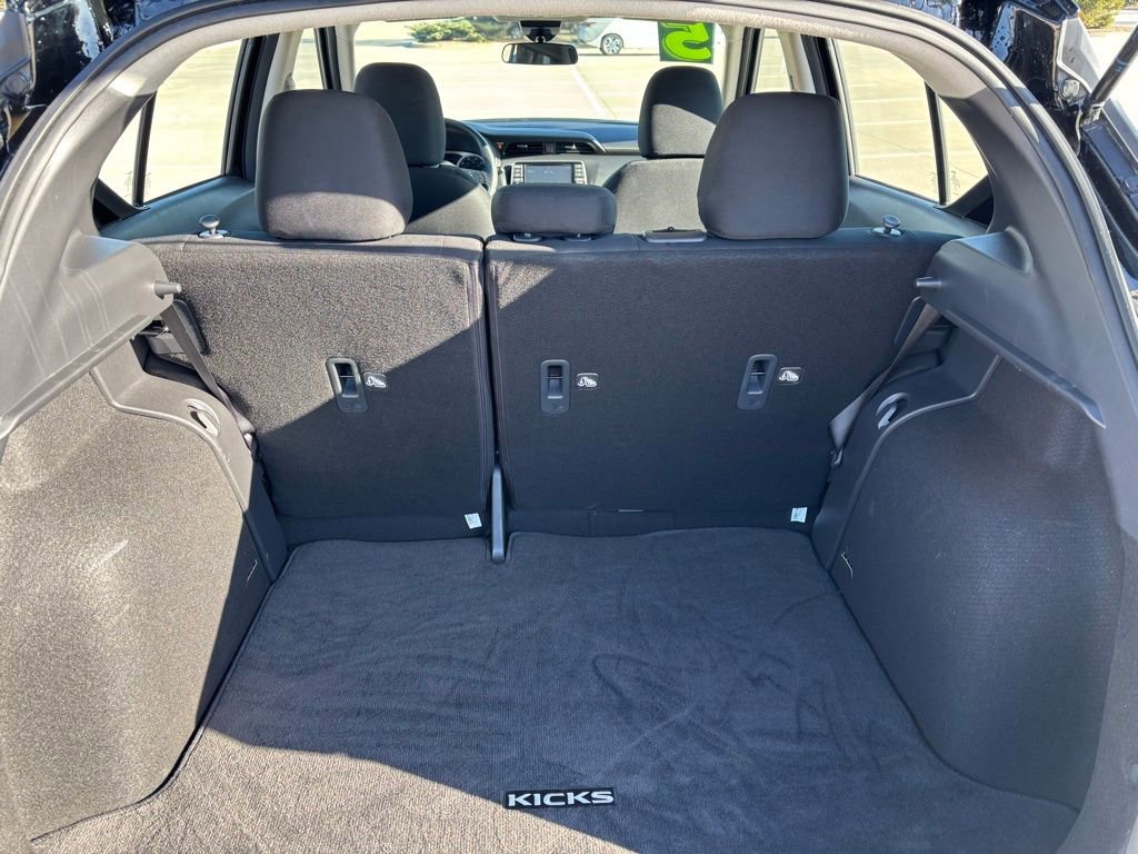 Used 2025 Nissan Kicks Play S image 9