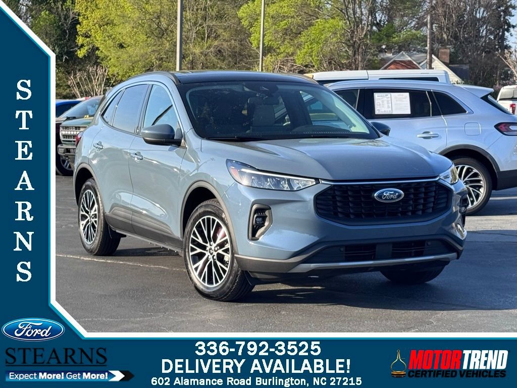 Used 2024 Ford Escape SE FWD image 1