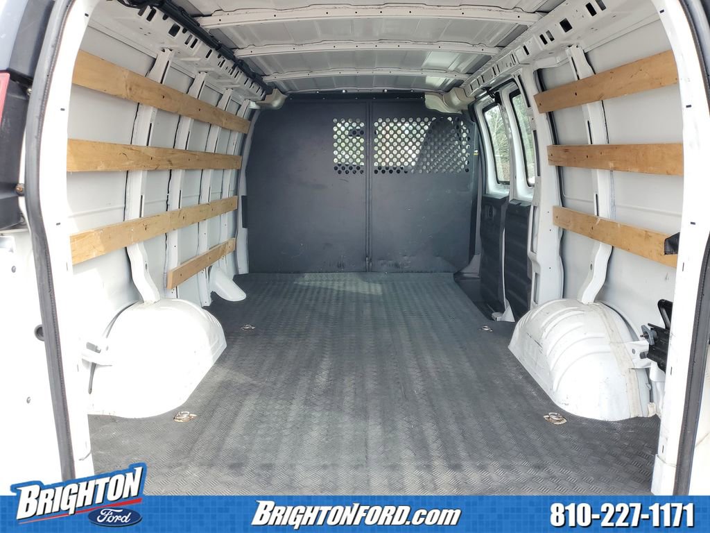 Used 2020 GMC Savana 2500 w/ Driver Convenience Package image 7