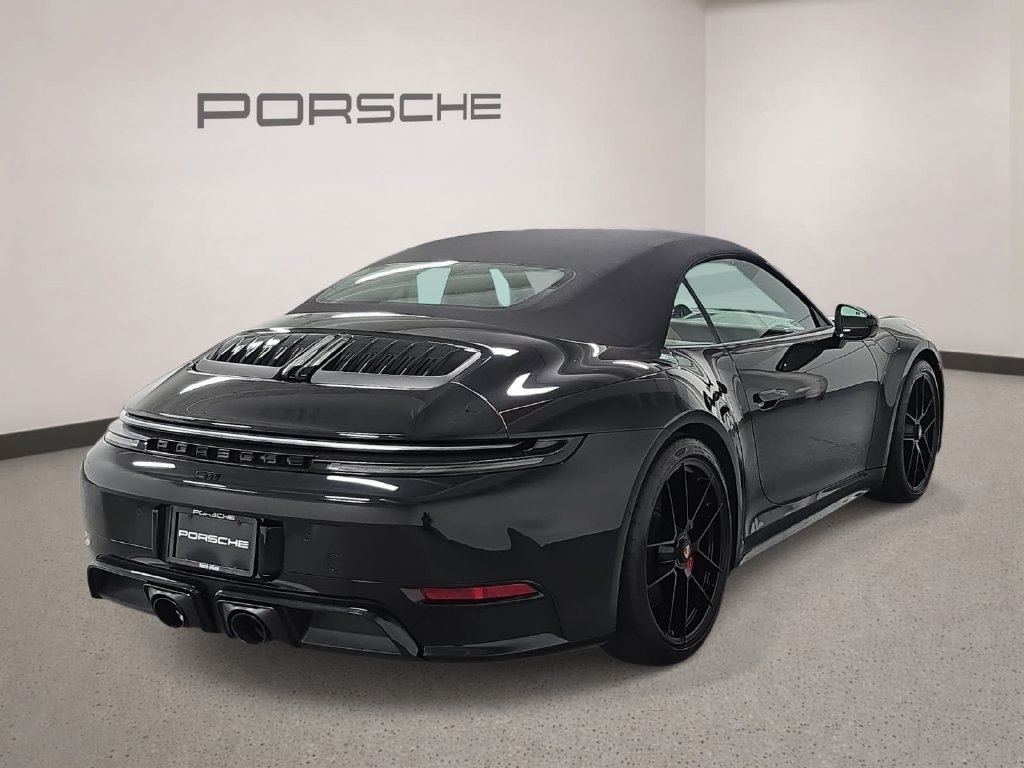 Certified 2025 Porsche 911 Carrera GTS RWD image 7
