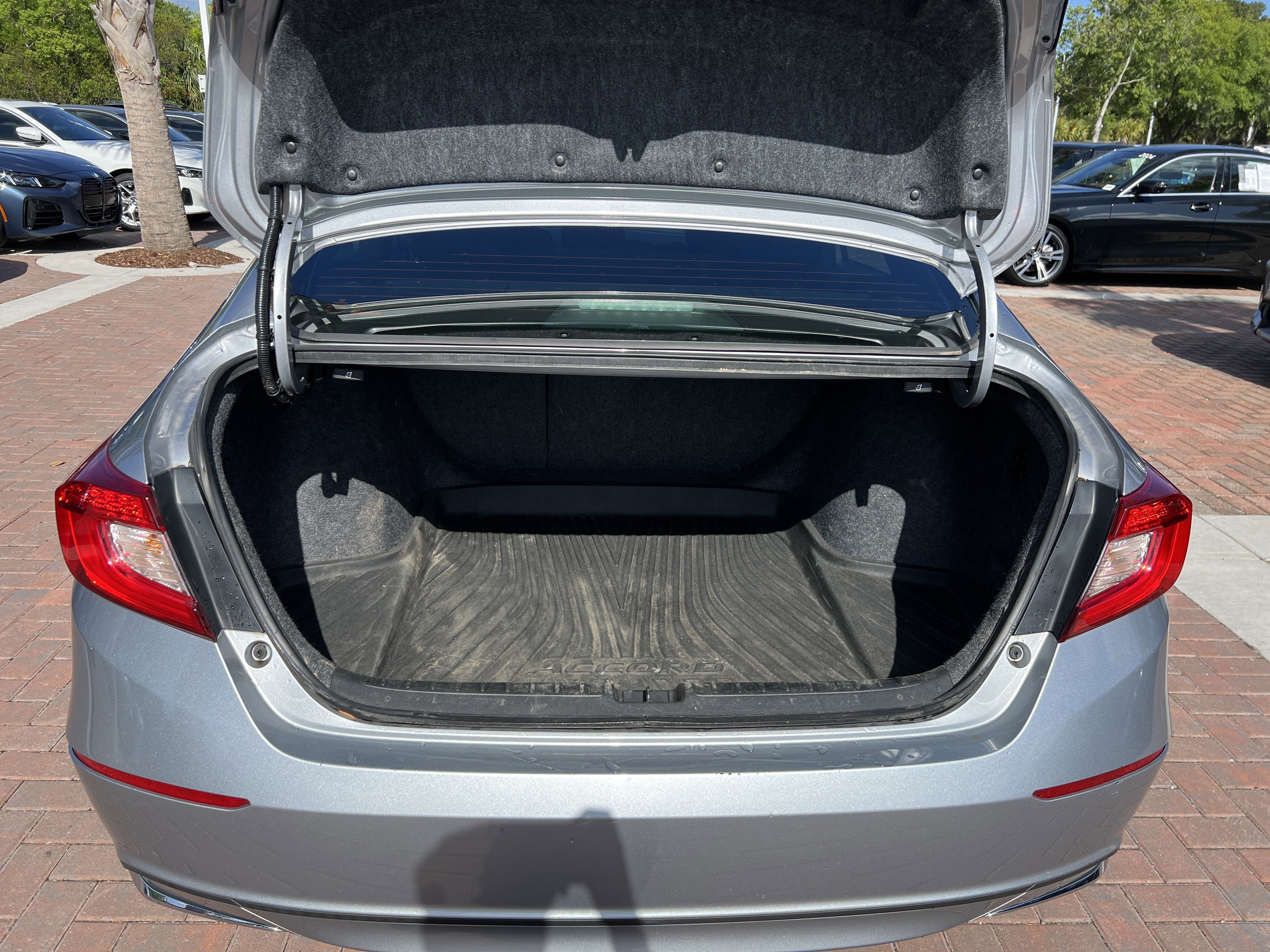 Used 2022 Honda Accord Sport image 31