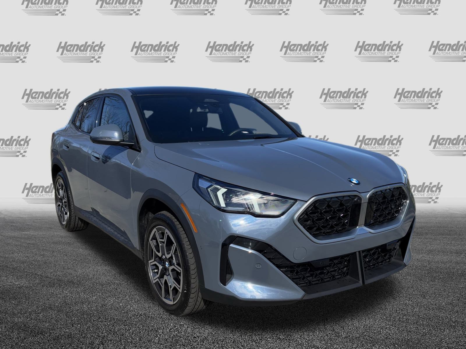 Certified 2025 BMW X2 xDrive28i image 2