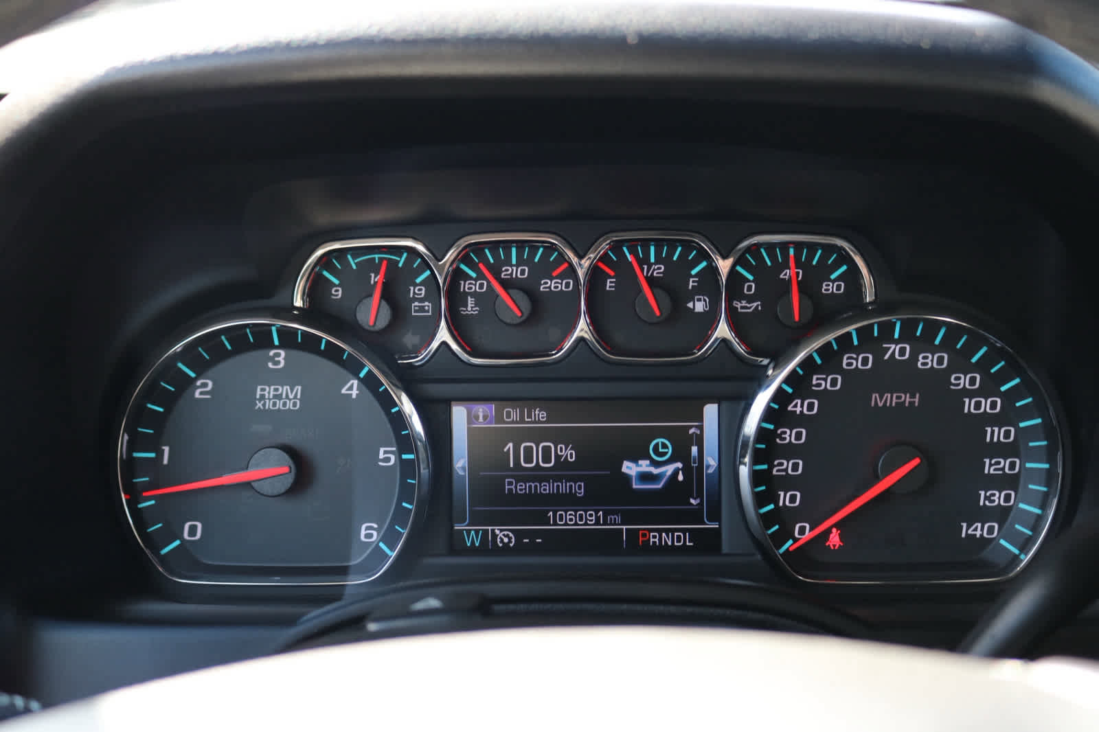 Used 2017 GMC Yukon XL SLT image 14