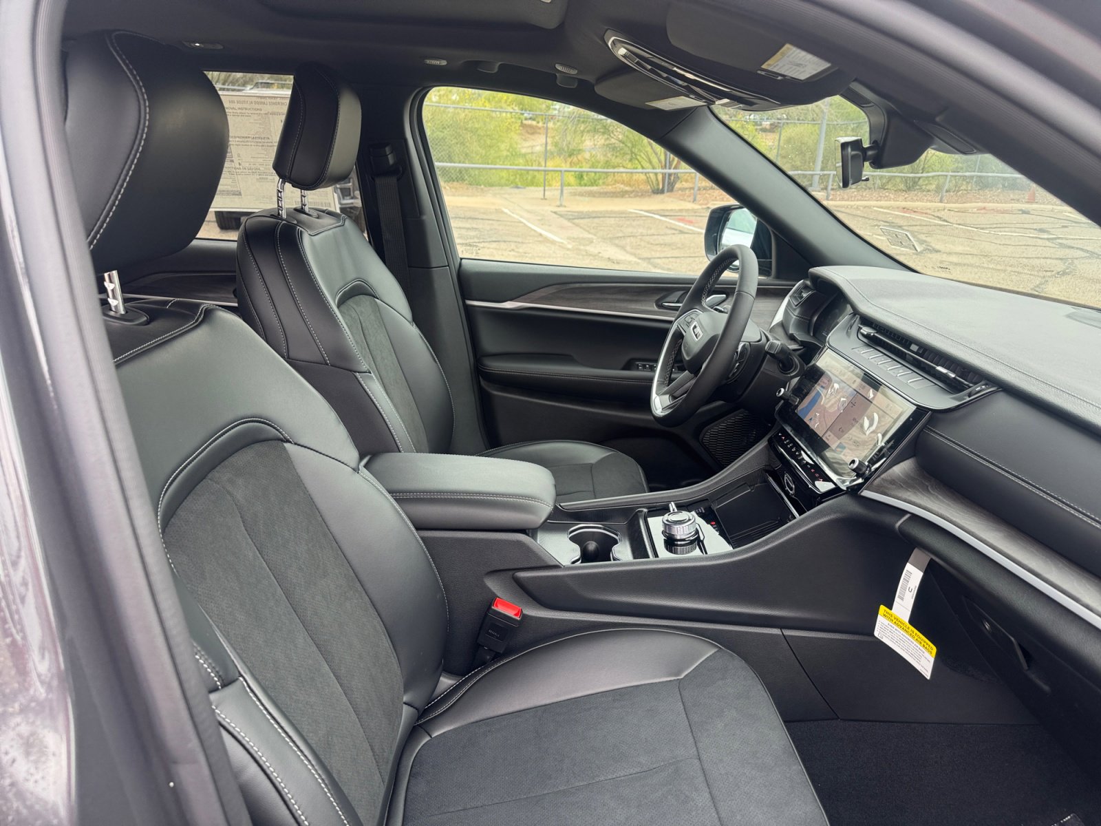 New 2026 Jeep Grand Cherokee Altitude AWD/4WD image 19