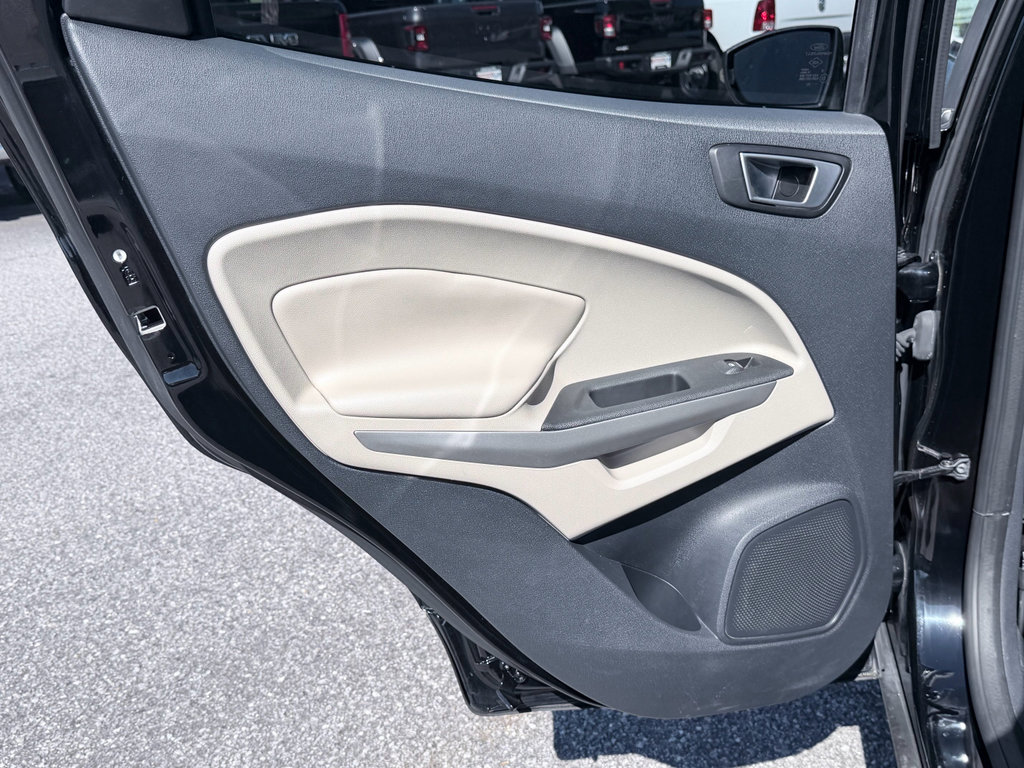 Used 2019 Ford EcoSport Titanium FWD image 29