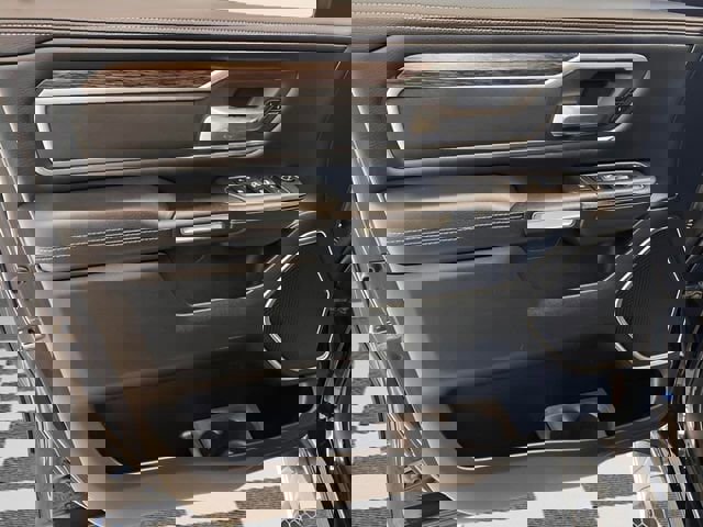 Used 2020 RAM 1500 Laramie image 11