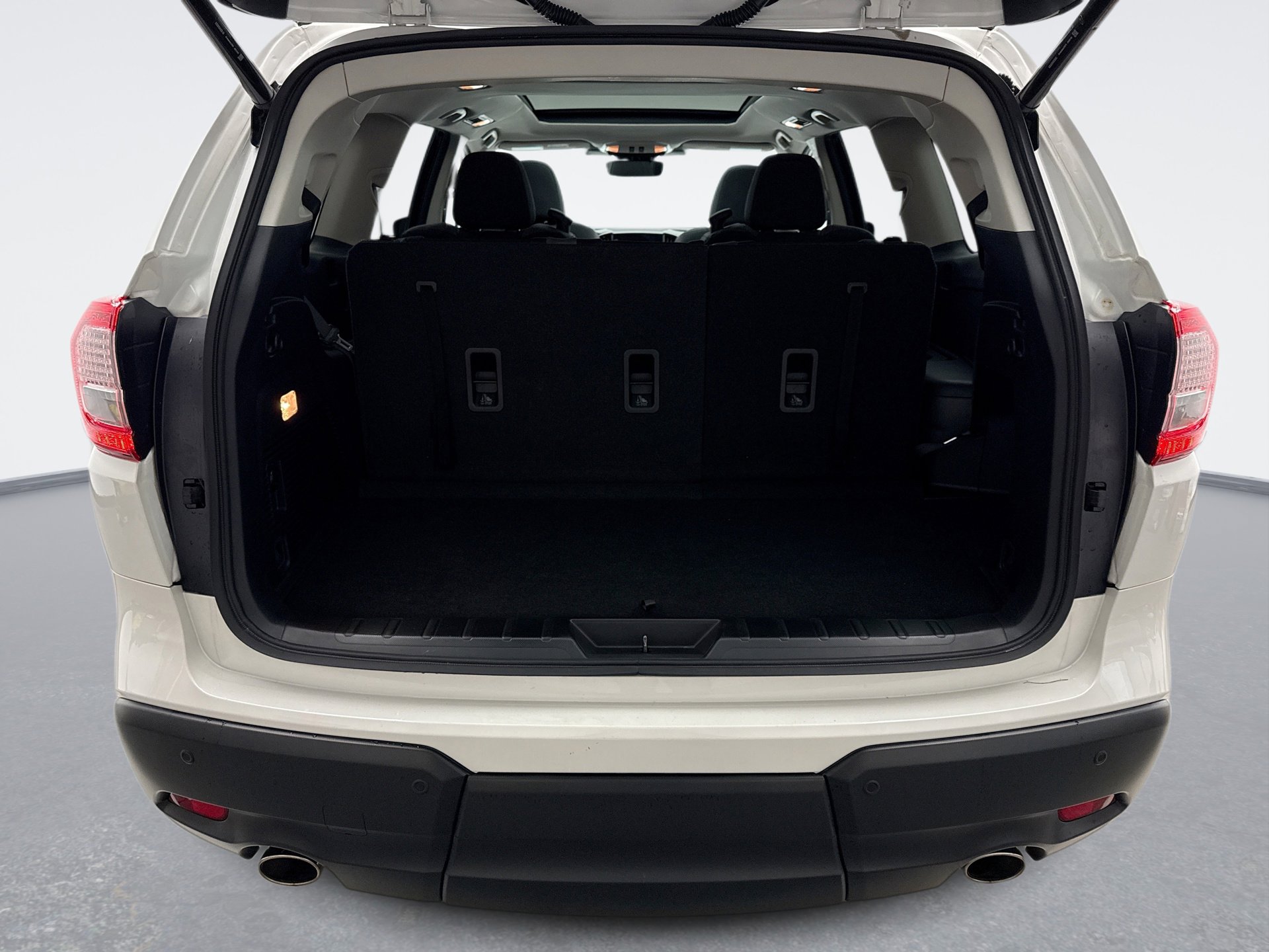 Used 2023 Subaru Ascent Onyx Edition image 22