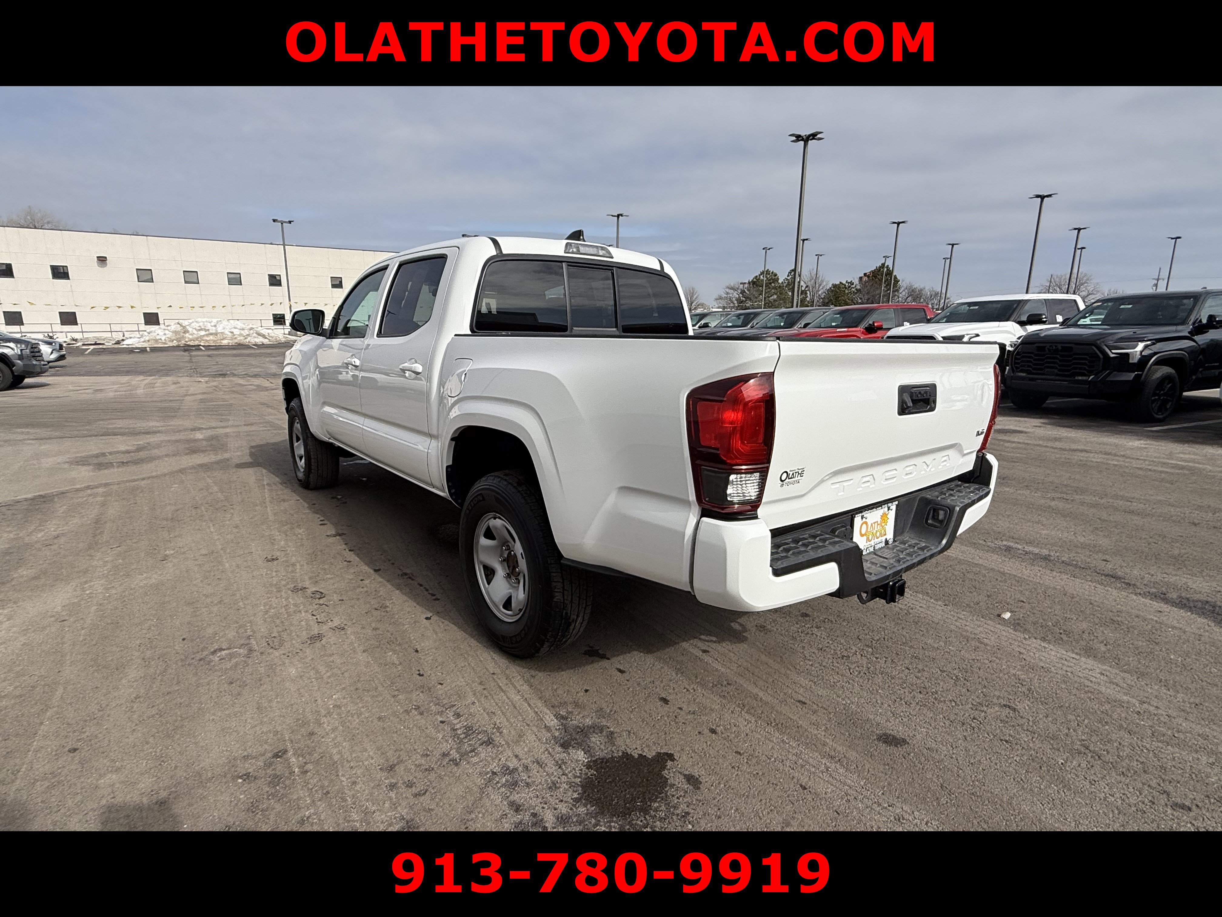 Certified 2022 Toyota Tacoma SR image 3