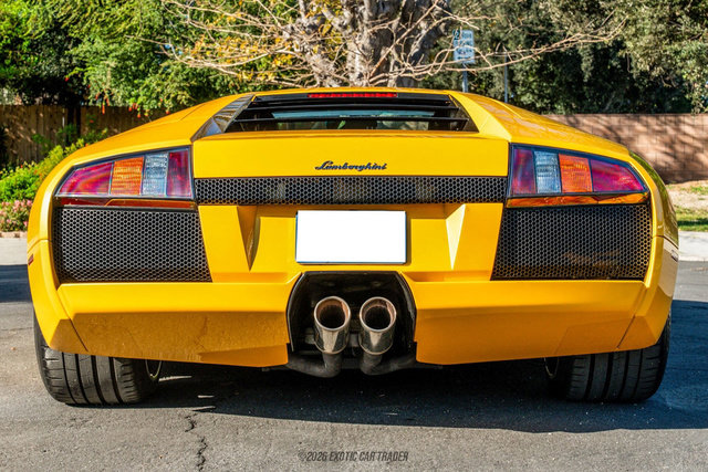 Used 2004 Lamborghini Murcielago Coupe image 7