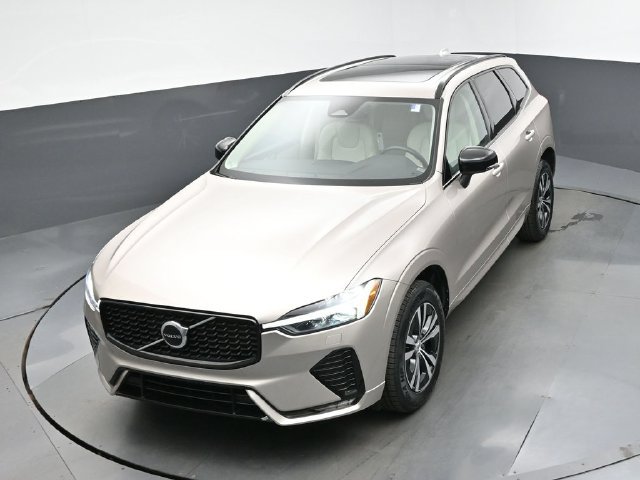 Used 2024 Volvo XC60 B5 Core w/ Protection Package Premier AWD/4WD image 43