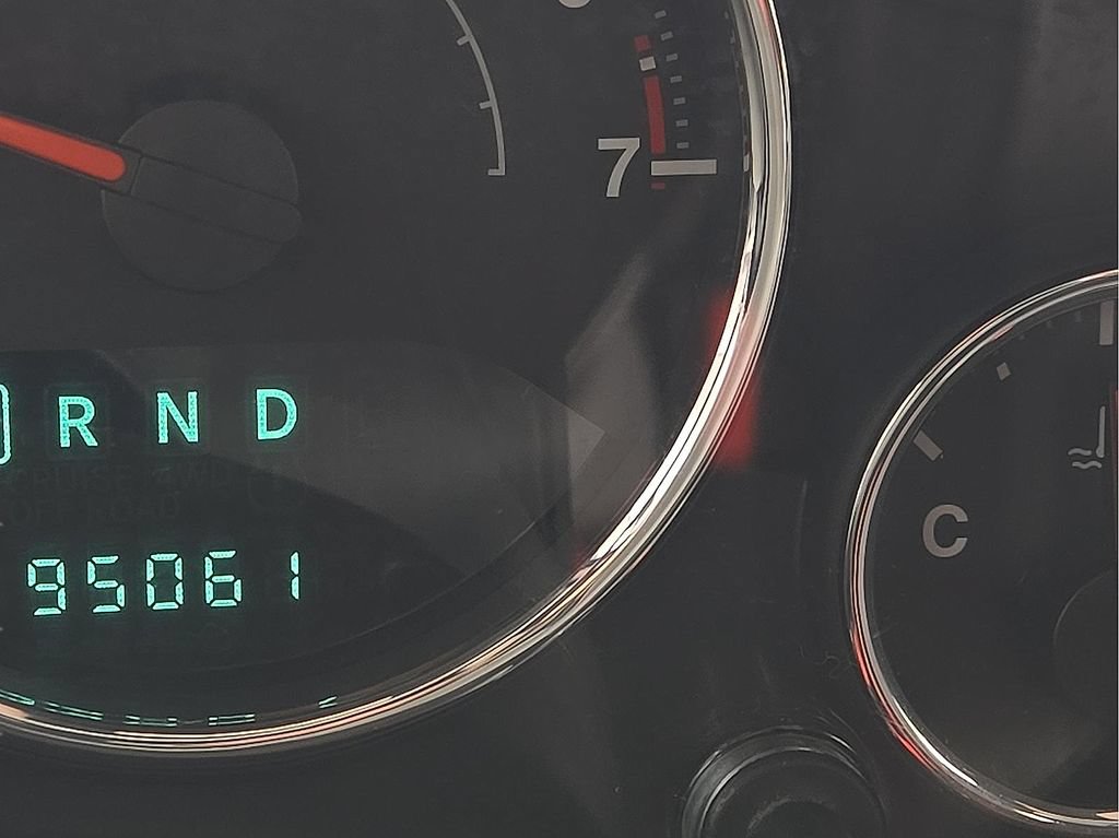 Used 2013 Jeep Wrangler Unlimited Sahara w/ Connectivity Group AWD/4WD image 18