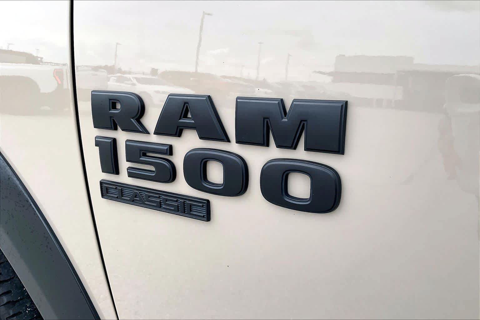 Used 2019 RAM 1500 Warlock w/ Electronics Group AWD/4WD image 10