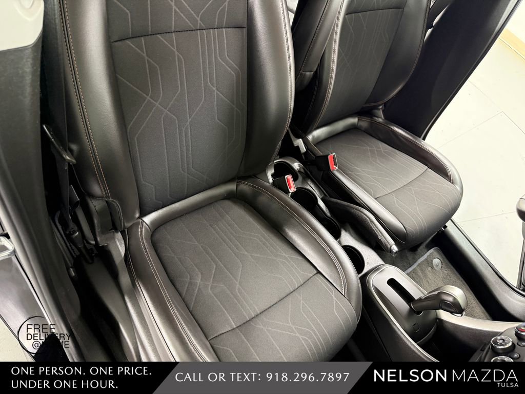 Used 2020 Chevrolet Trax LT w/ Redline Edition image 45