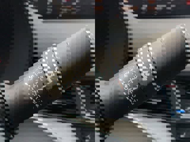 Certified 2025 Acura TLX w/ Technology Package image 27