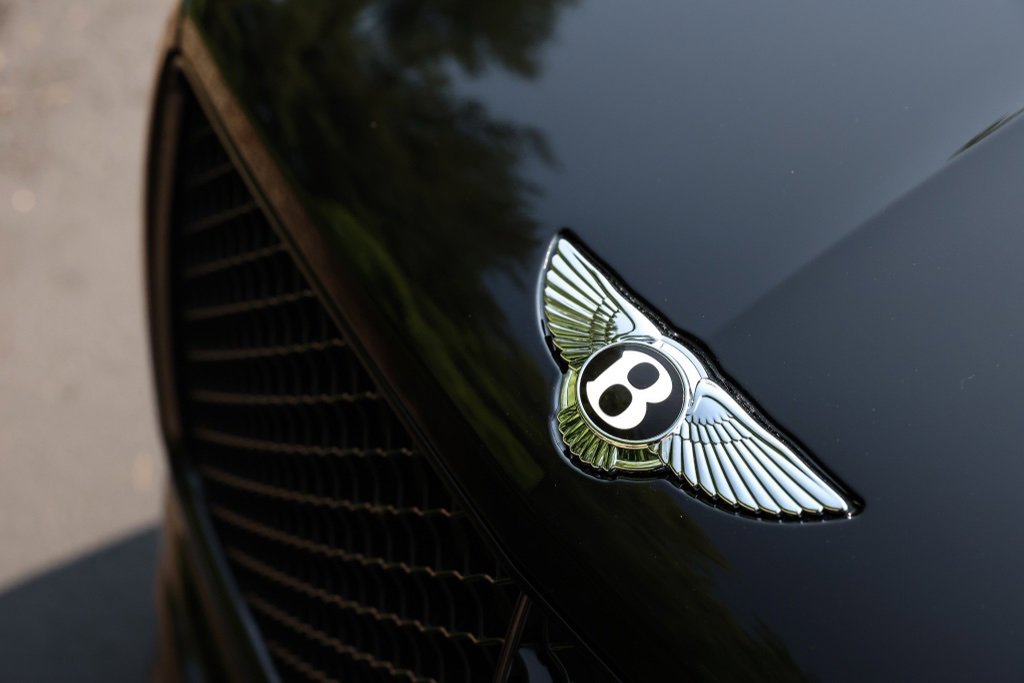 Used 2023 Bentley Bentayga Speed image 41