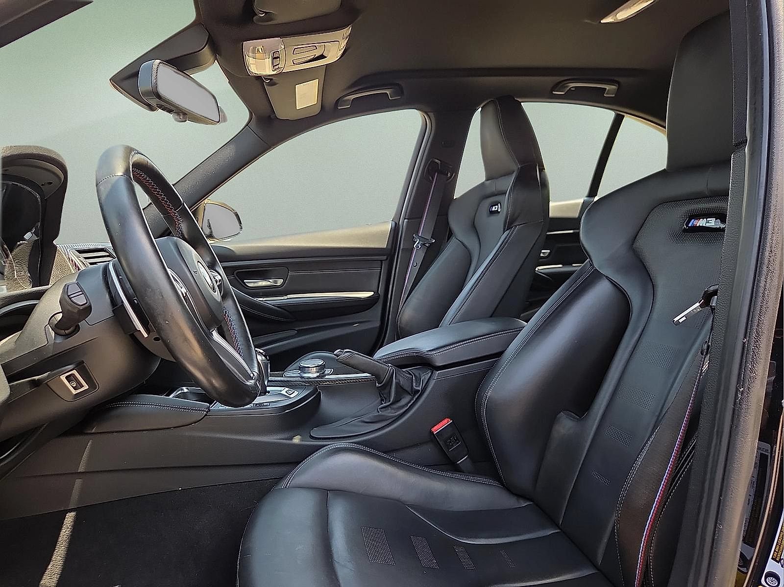 Used 2018 BMW M3 CS RWD image 14
