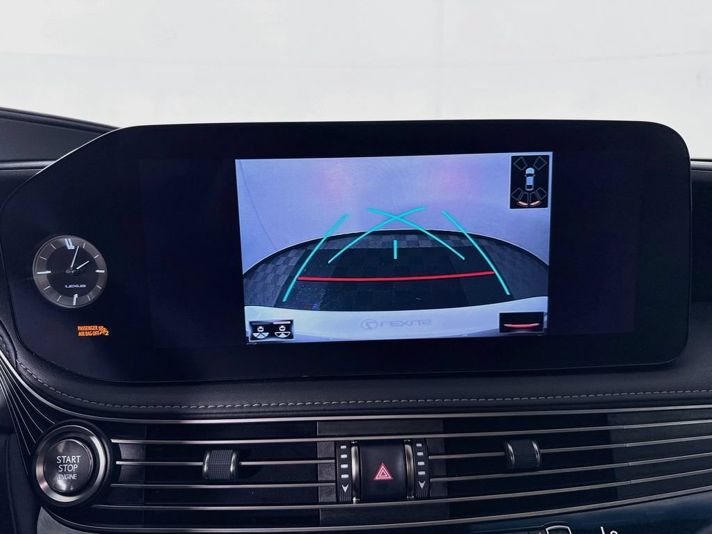 Used 2021 Lexus LS 500 w/ Accessory Package (Z2) RWD image 14