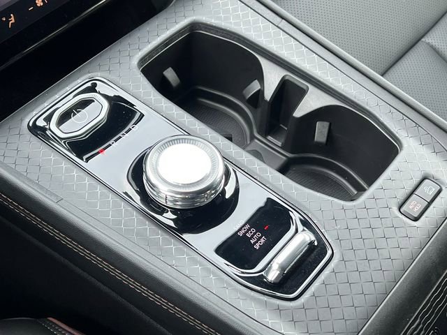 Used 2025 Jeep Wagoneer S Launch Edition image 31