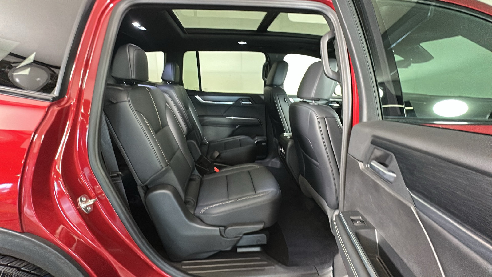 New 2026 GMC Acadia Elevation w/ Black Edition AWD/4WD image 35
