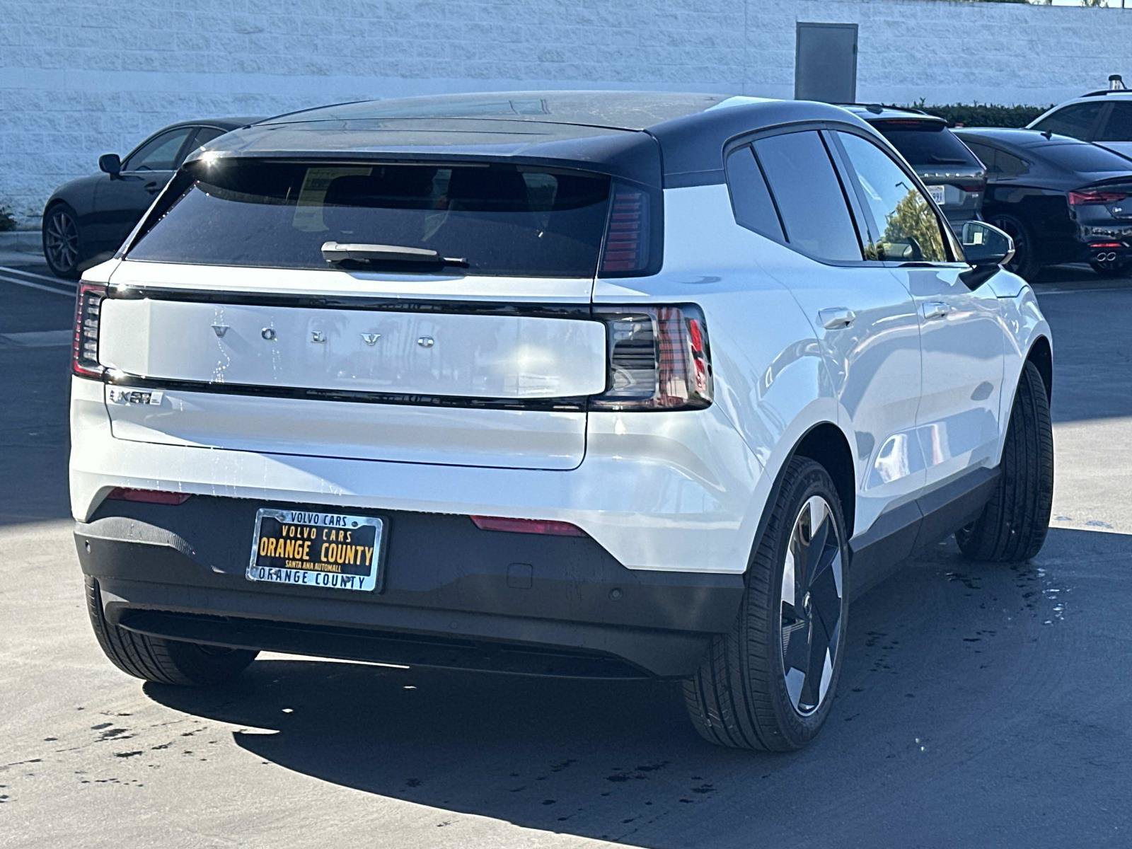 New 2026 Volvo EX30 Plus w/ Climate Package AWD/4WD image 6