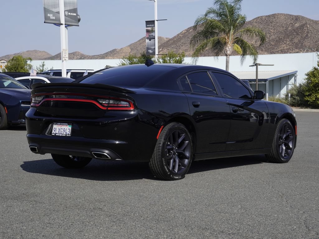 Used 2023 Dodge Charger SXT w/ Blacktop Package RWD image 4