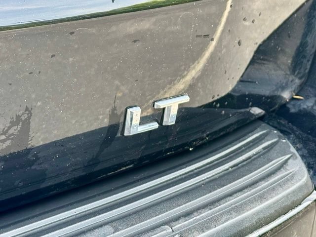 Used 2024 Chevrolet Suburban LT AWD/4WD image 16