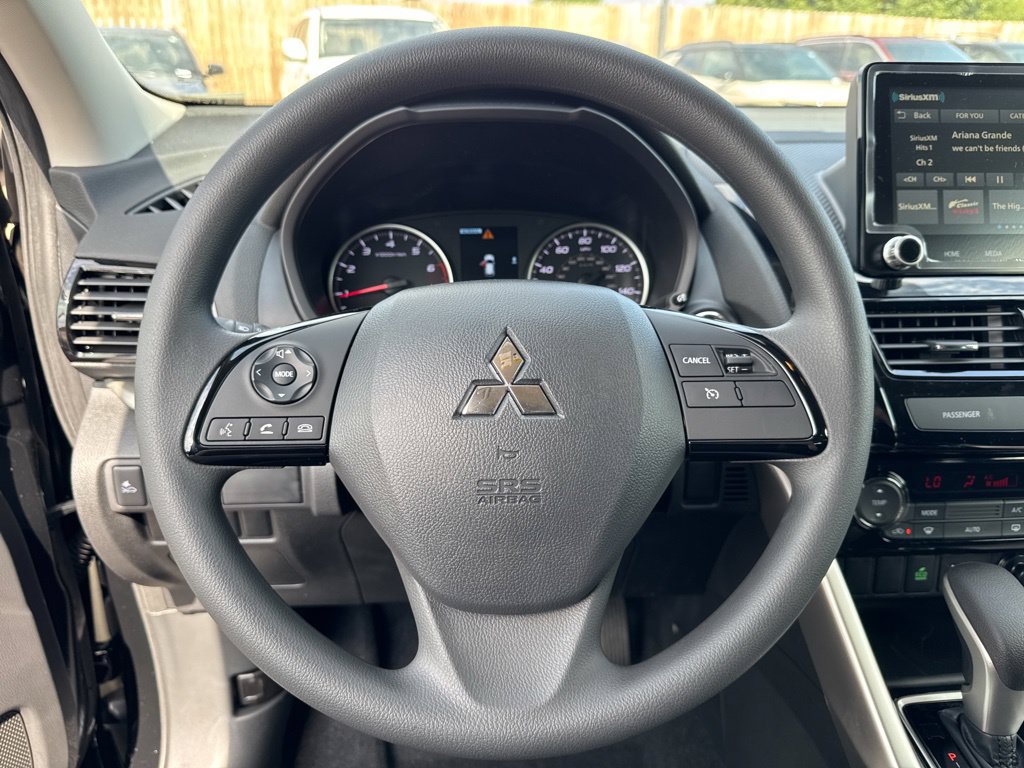 New 2026 Mitsubishi Eclipse Cross LE AWD/4WD image 8