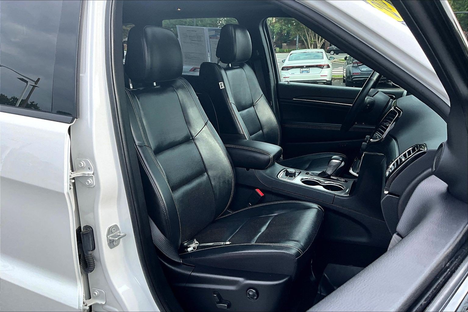 Used 2021 Jeep Grand Cherokee Limited w/ Quick Order Package 28K 80th AWD/4WD image 7