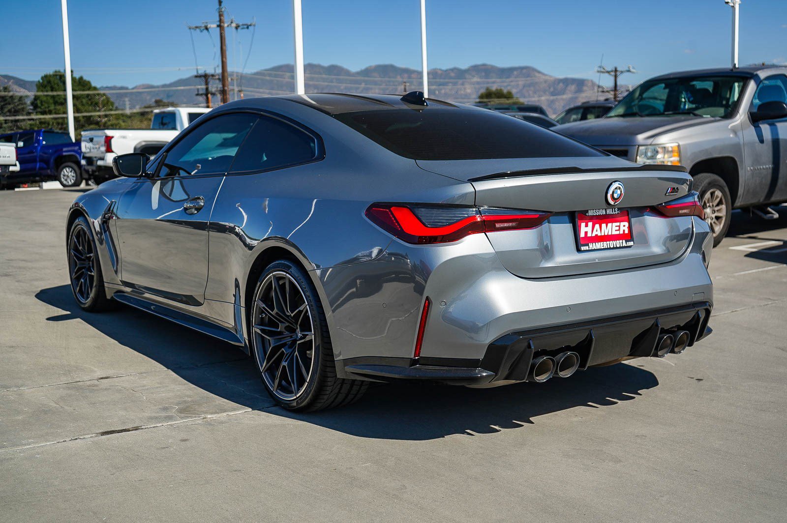 Used 2023 BMW M4 Competition w/ Parking Assistance Package image 5