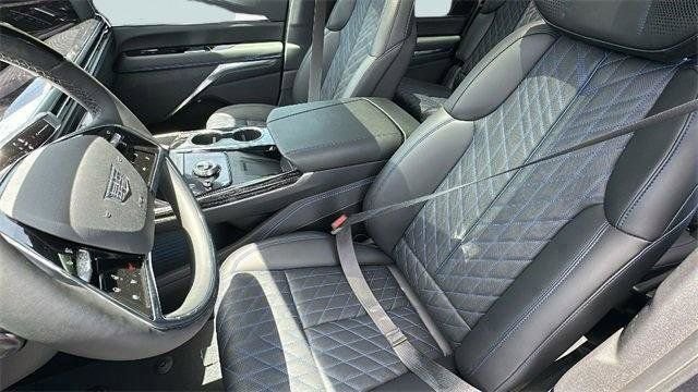 New 2026 Cadillac Escalade IQ Sport 1 w/ LPO, ONYX Package image 19
