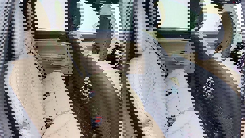 Used 2025 Volvo EX90 Ultra image 25