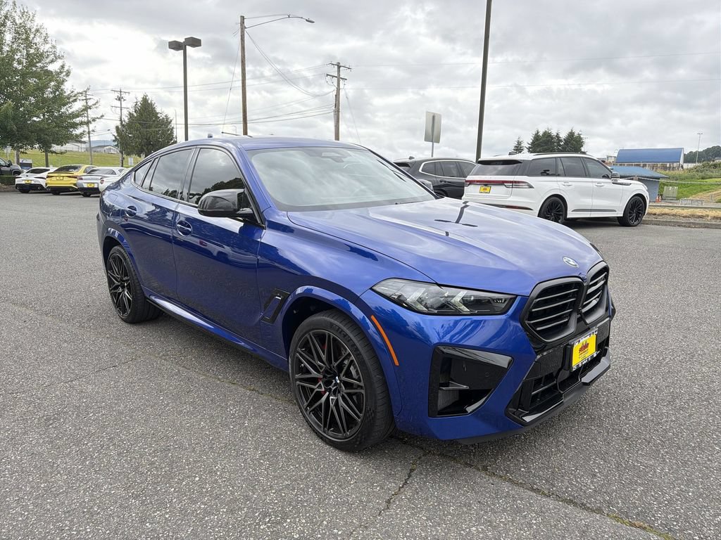 Used 2024 BMW X6 M Competition AWD/4WD image 3