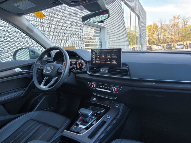 Used 2023 Audi Q5 2.0T Premium Plus AWD/4WD image 22