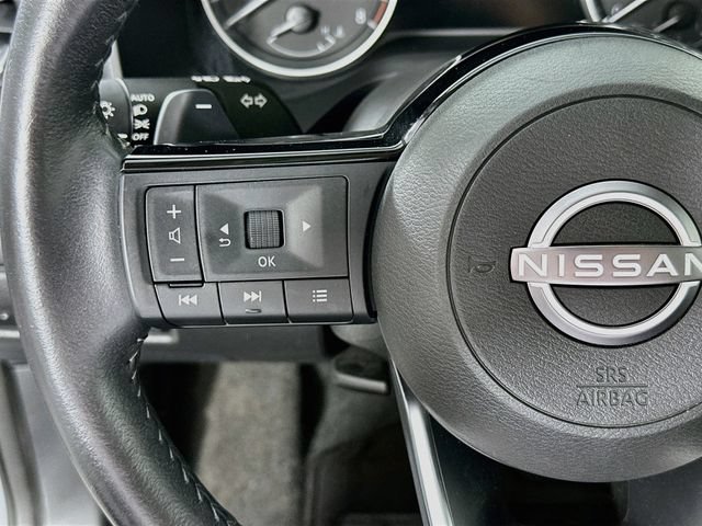 Used 2023 Nissan Rogue SL AWD/4WD image 22