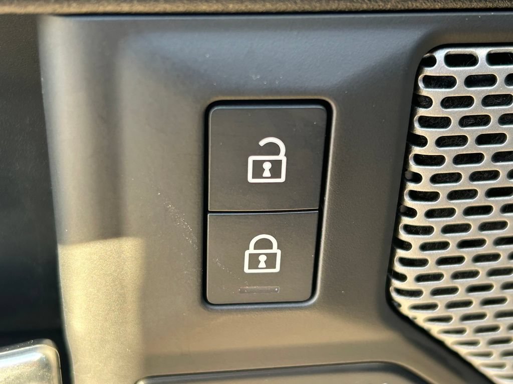 Used 2024 Land Rover Defender 130 Outbound AWD/4WD image 25
