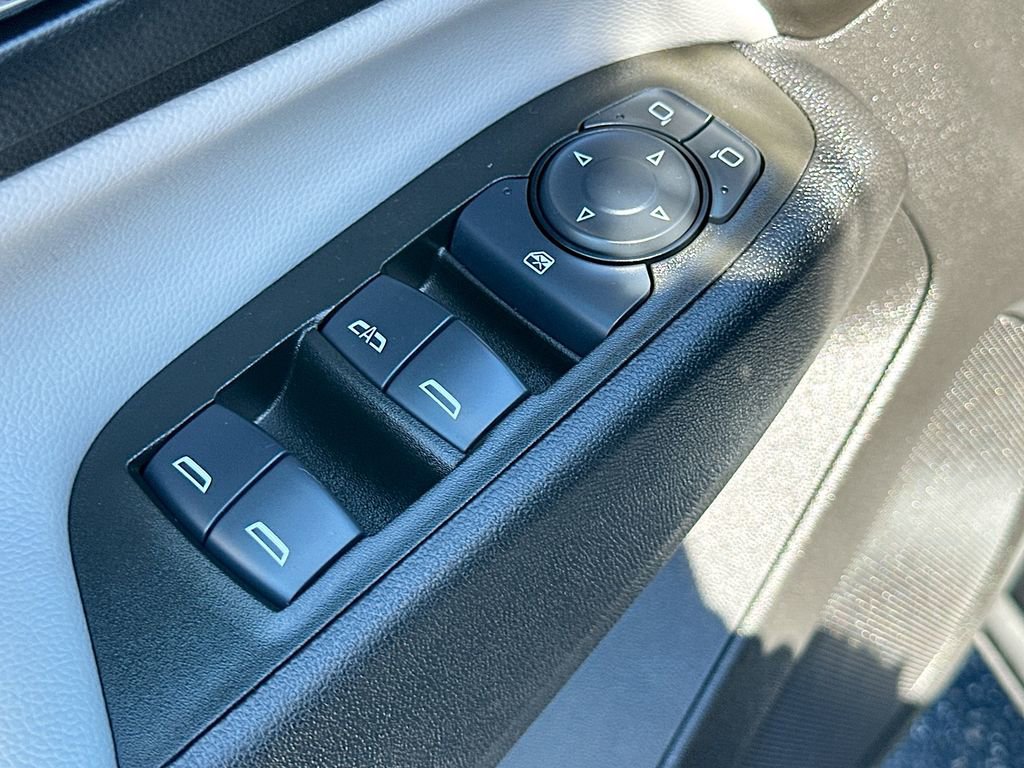 Certified 2024 Chevrolet Equinox LS w/ Sport Edition image 18