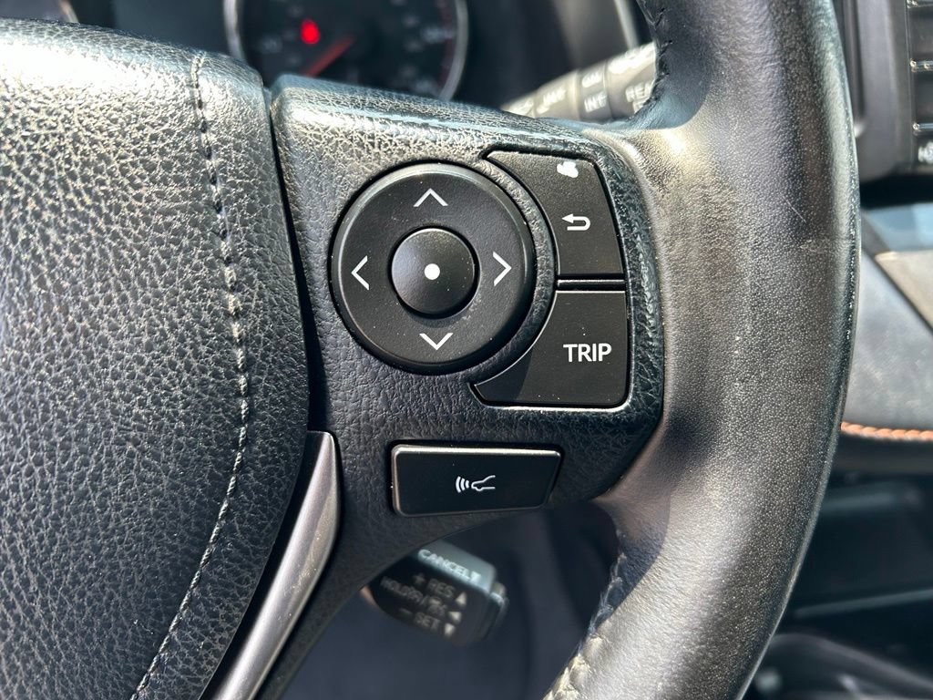 Used 2017 Toyota RAV4 SE w/ Power Extra Value Package AWD/4WD image 11