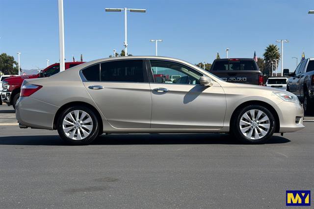 Used 2014 Honda Accord EX image 3